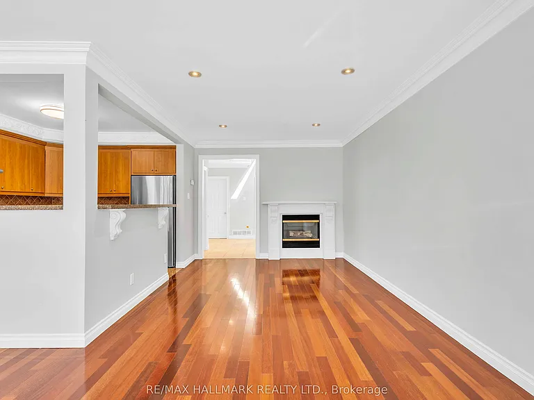 343 Elmwood Ave #MAIN — Photo 10
