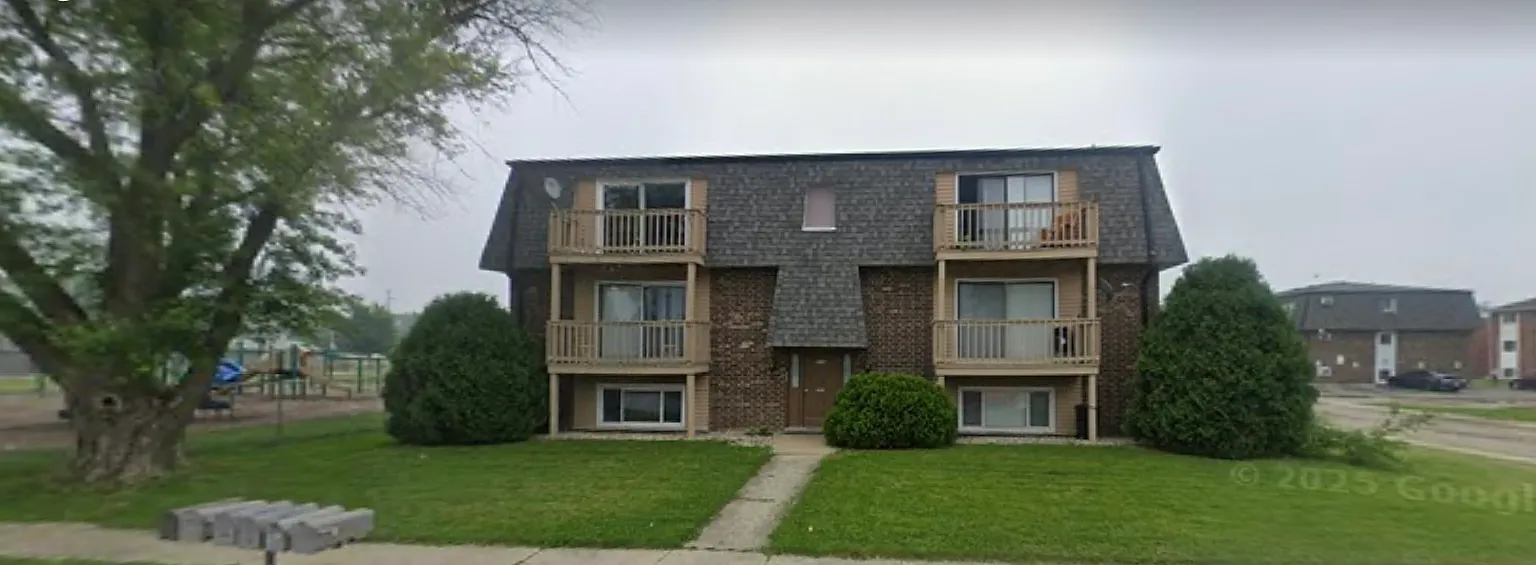2 bed, $1,350 — Photo 1