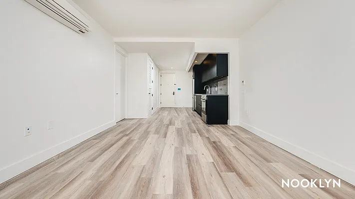 Rented by Nooklyn NYC LLC | media 45