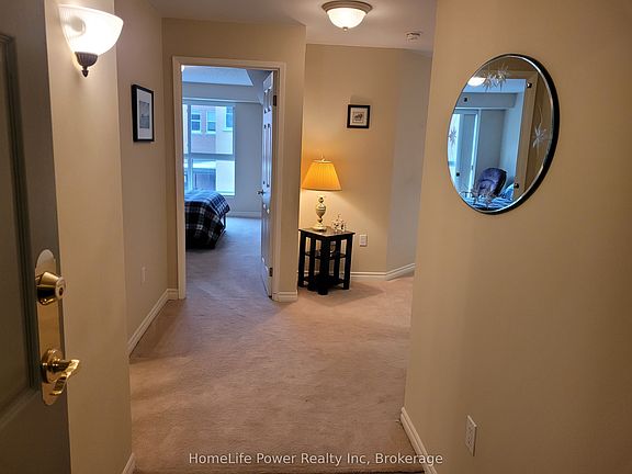 4th image of 20 Saint George St #208