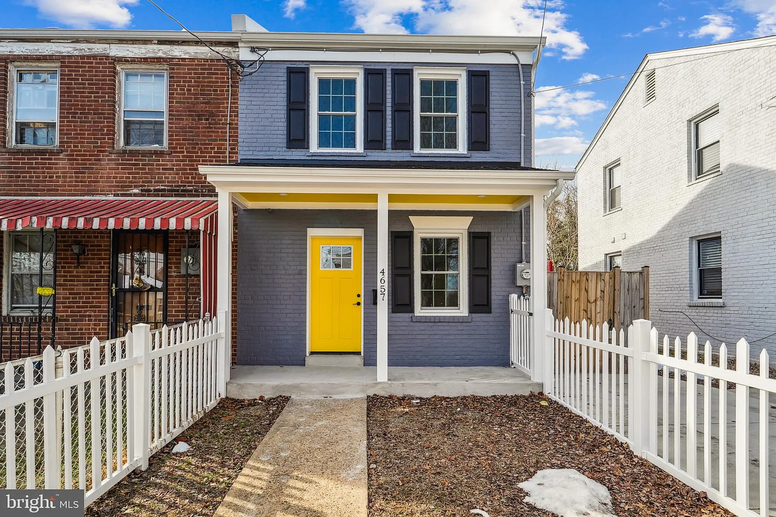 4657 A St SE photo 1