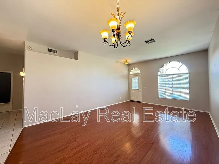 5153 W Dublin Ln — Photo 11