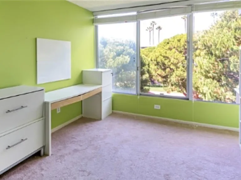 32735 Seagate Dr — Photo 3