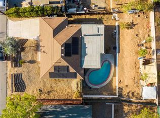 826 Magarian Rd, Fallbrook, CA 92028