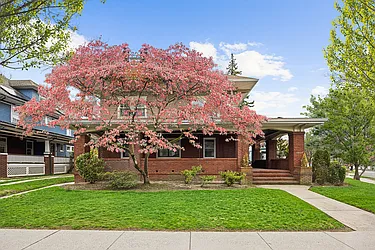 1806 Ditmas Avenue
