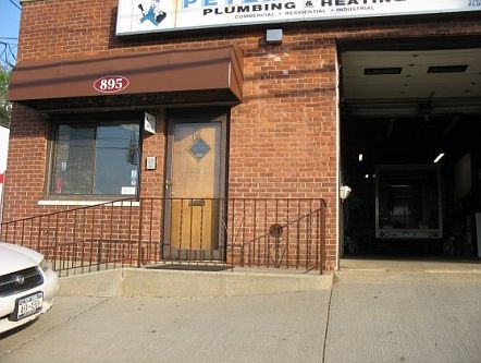 4th image of 895 Nepperhan Ave