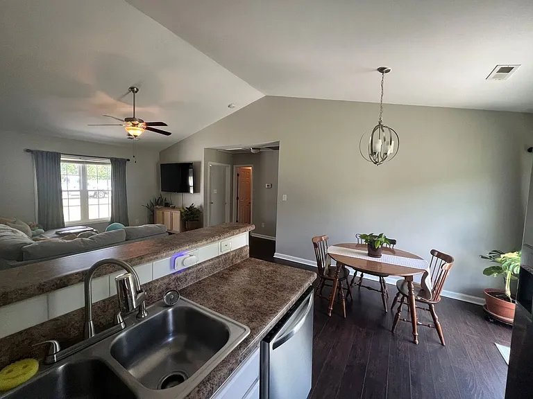 238 Sweet Gum Ln — Photo 8