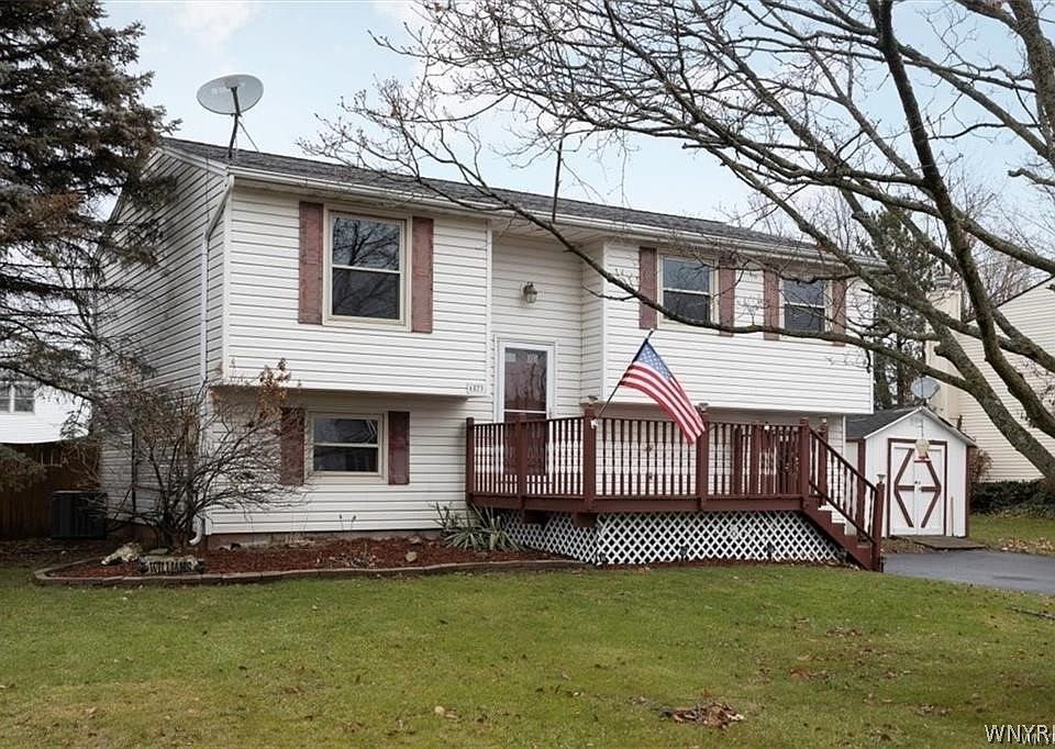 6573 Royal Pkwy S, Lockport, NY 14094 Zillow