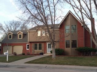 1115 S Carr Ave, North Platte, NE 69101