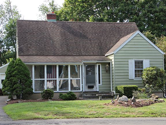 333 Greenfield Avenue