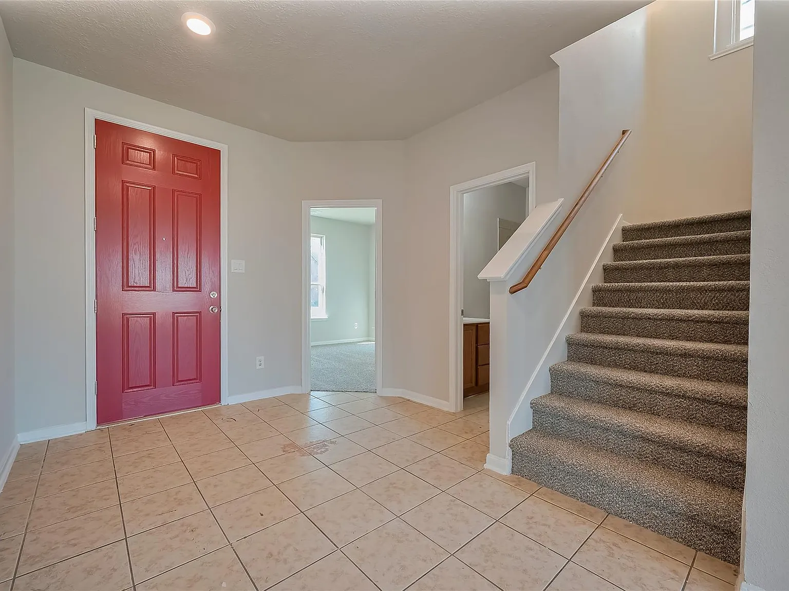 5 bed, 3.0 bath, 2946 sqft, $2,600 — Photo 4