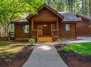 155 Daily Ln, Grants Pass, OR 97527