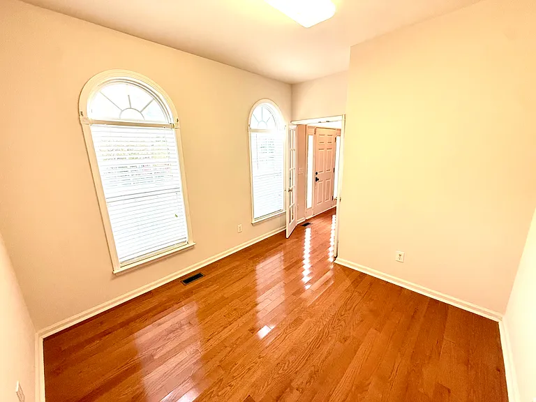5233 Pinehall Wynd — Photo 6
