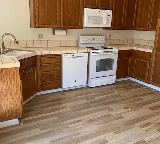 16675 Lone Hill Dr — Photo 9