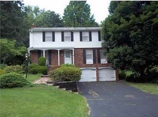 1012 Pheasant Ln, Export, PA 15632