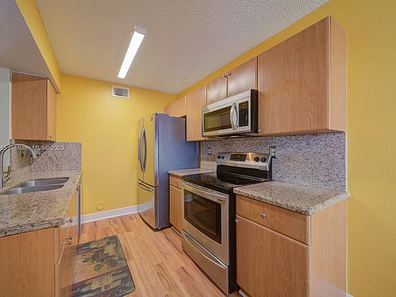 2nd image of 4621 NW 97th Ct #4621