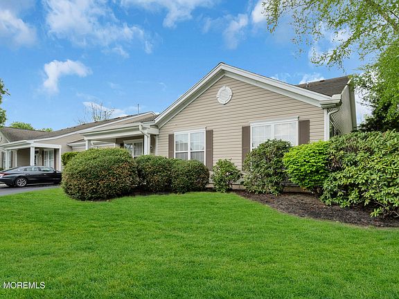 2nd image of 419 Spring Meadow Drive