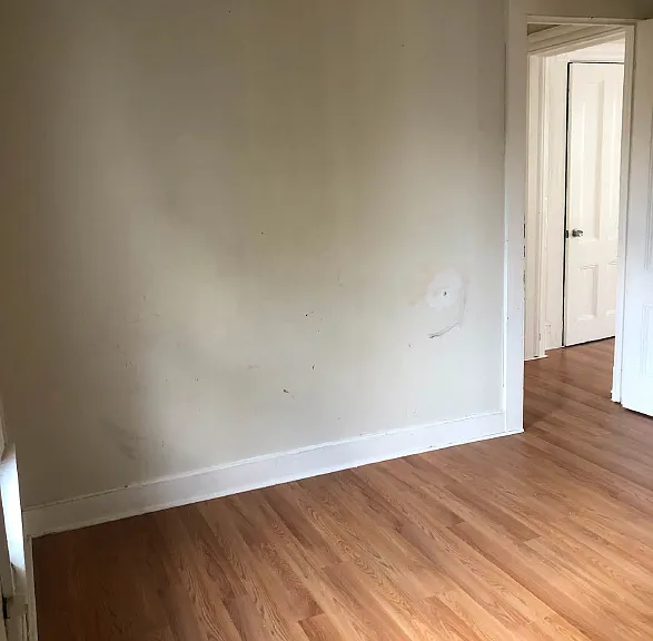 11 Claremont Pl #2 — Photo 2