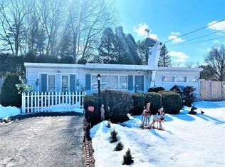 7 Groton St, Springfield, MA 01129