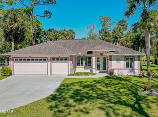 176 Point O Woods Dr, Daytona Beach, FL 32114