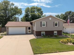 2769 29th Ave, Marion, IA 52302