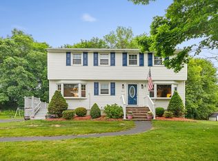11 Beaver Pl, Billerica, MA 01821