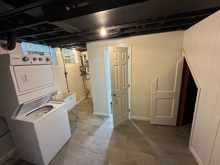 4725 Shamrock Ave — Photo 12