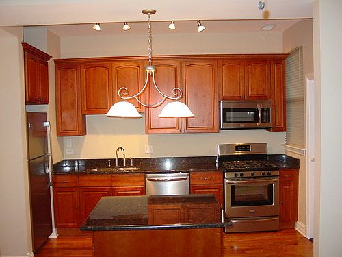 2nd image of 6225 S Woodlawn Ave #2