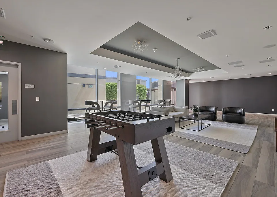 360 Residences