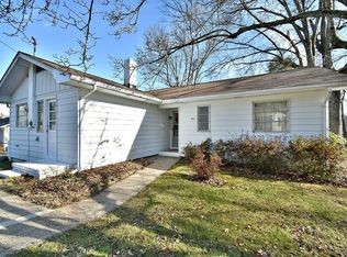 100 Orange Ln, Oak Ridge, TN 37830