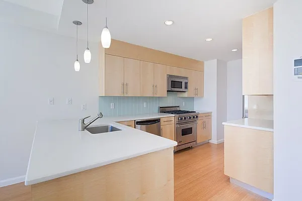 Rented by Corcoran | media 10