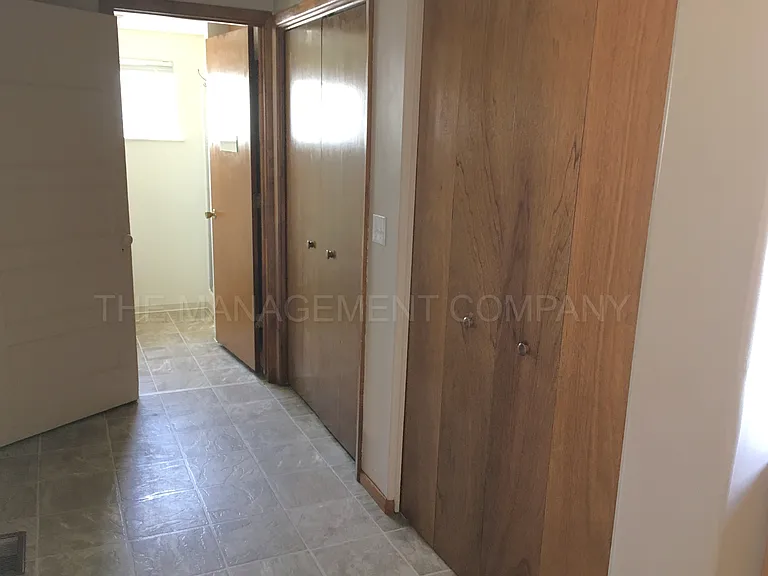 2395 E 3000 N — Photo 8