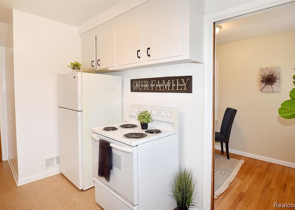 1515 W Farnum Ave, photo 12