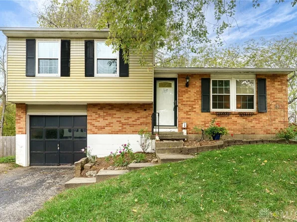 2319 Wienburg Dr, Dayton, OH 45439