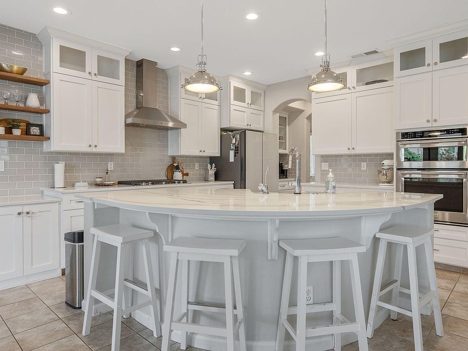 1st image of 6109 W Delaware Court
