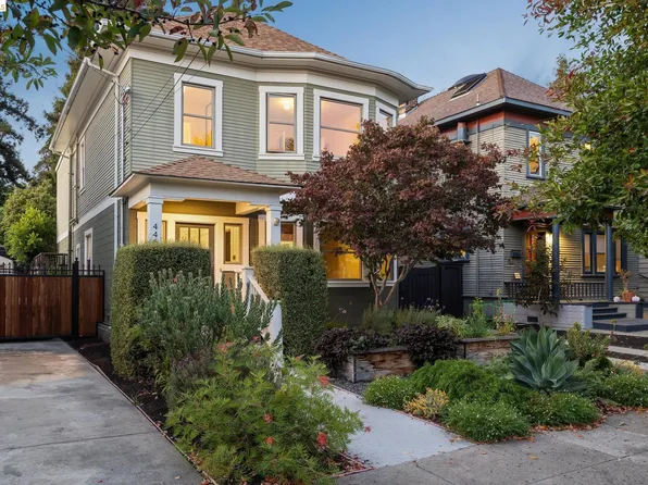446 65th St, Oakland, CA 94609