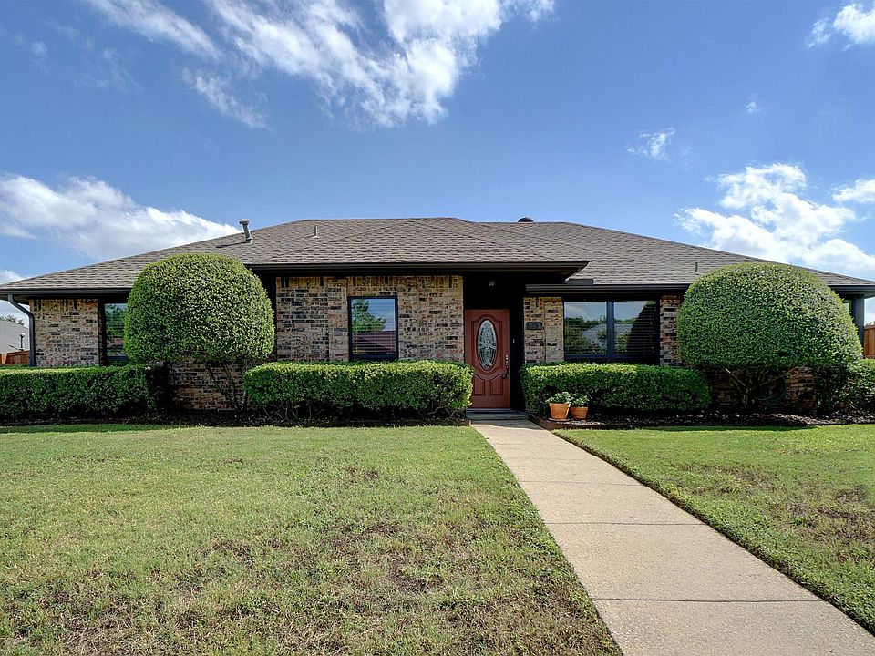 1st image of 753 Eagle Dr
