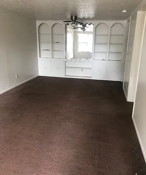 2298 Avenwood Ct — Photo 2
