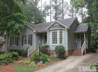 304 Southampton Dr, Knightdale, NC 27545