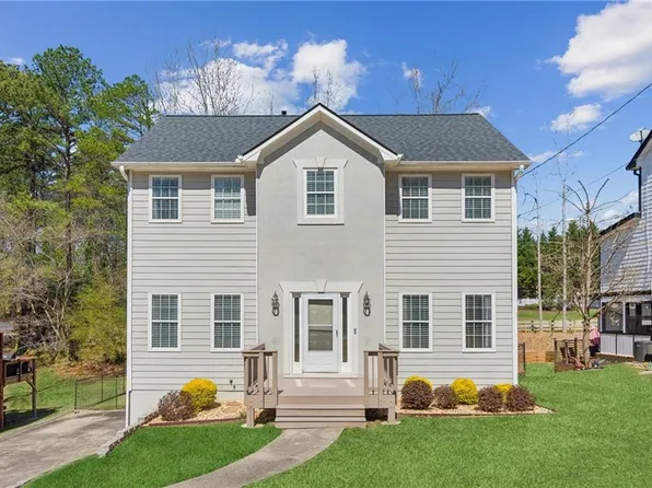 972 Oakley Ln, Sugar Hill, GA 30518