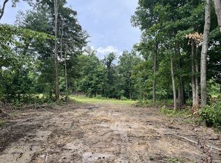 22 Annie Hollow Rd, Westmoreland, TN 37186