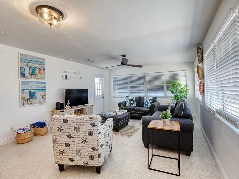 7 San Jose Cir — Photo 24