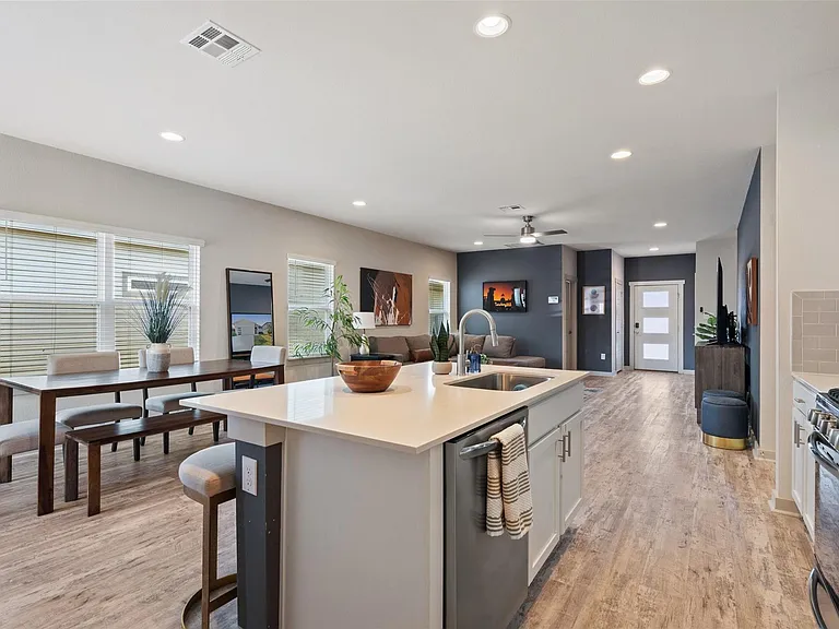 8313 City Top Blvd — Photo 13