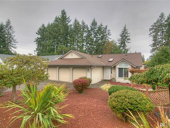 2nd image of 3635 Arbor Dr SE