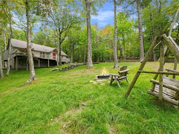 137 Staghorn Hollow Road, Beech Mountain, NC 28604