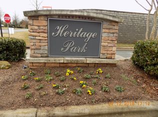 1380-204 Heritage Pointe Dr, Winston Salem, NC 27127