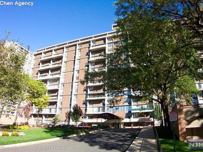 2 Horizon Rd APT 1220, Fort Lee, NJ, 07024