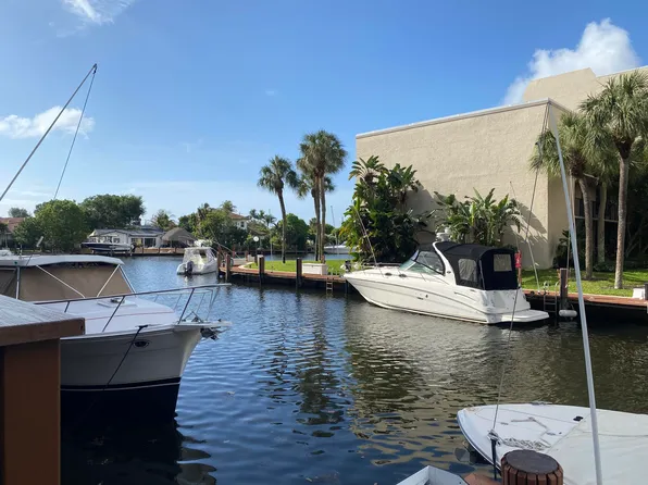 15 Royal Palm Way Unit 107, Boca Raton, FL 33432