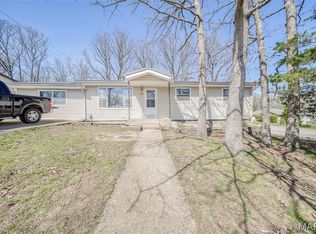 1323 Woodlawn Dr, Rolla, MO 65401