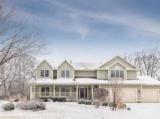 32400 Wildwood Dr, Adel, IA 50003